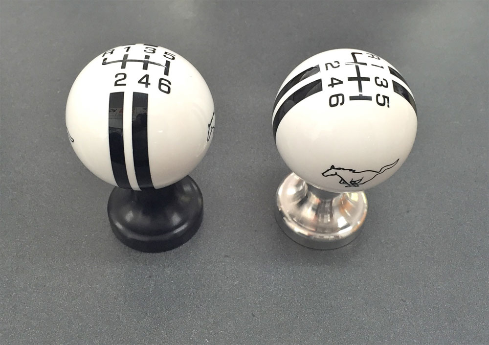 Rally Billard Style Shift Knob, Running Pony, White w/Black, 2011-14 Mustang