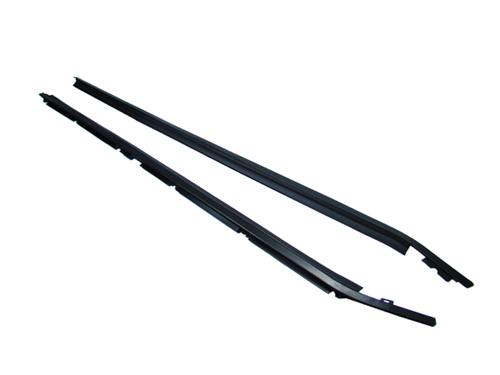 1979-86 Mustang Outer Door Belt Molding w/ Weatherstrip Kit